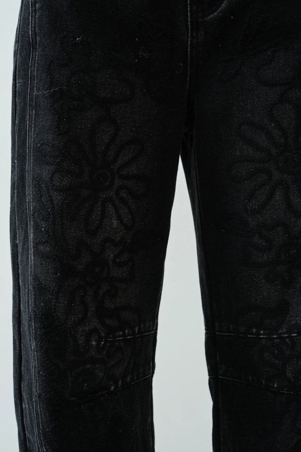 Amber Embroidered Detail Barrel Jeans/Faded Black