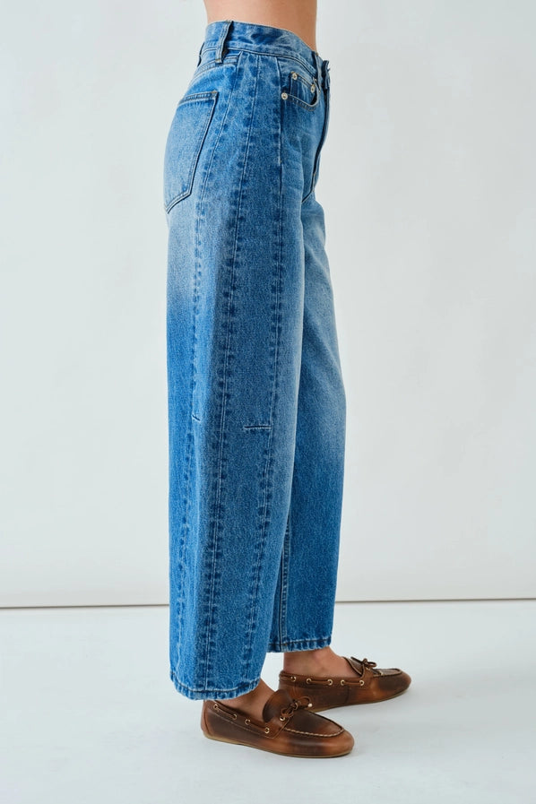 Barrel Jeans