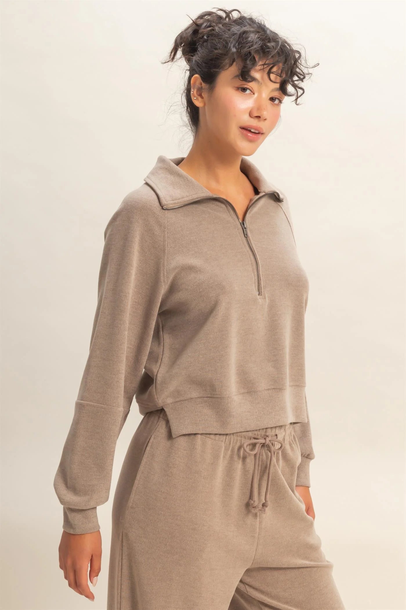 Harper Half Zip Pullover Sweatshirt