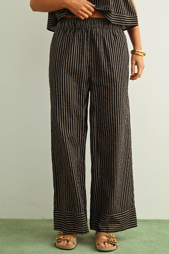 Val Striped Print Elastic Waistband Wide Leg Pant