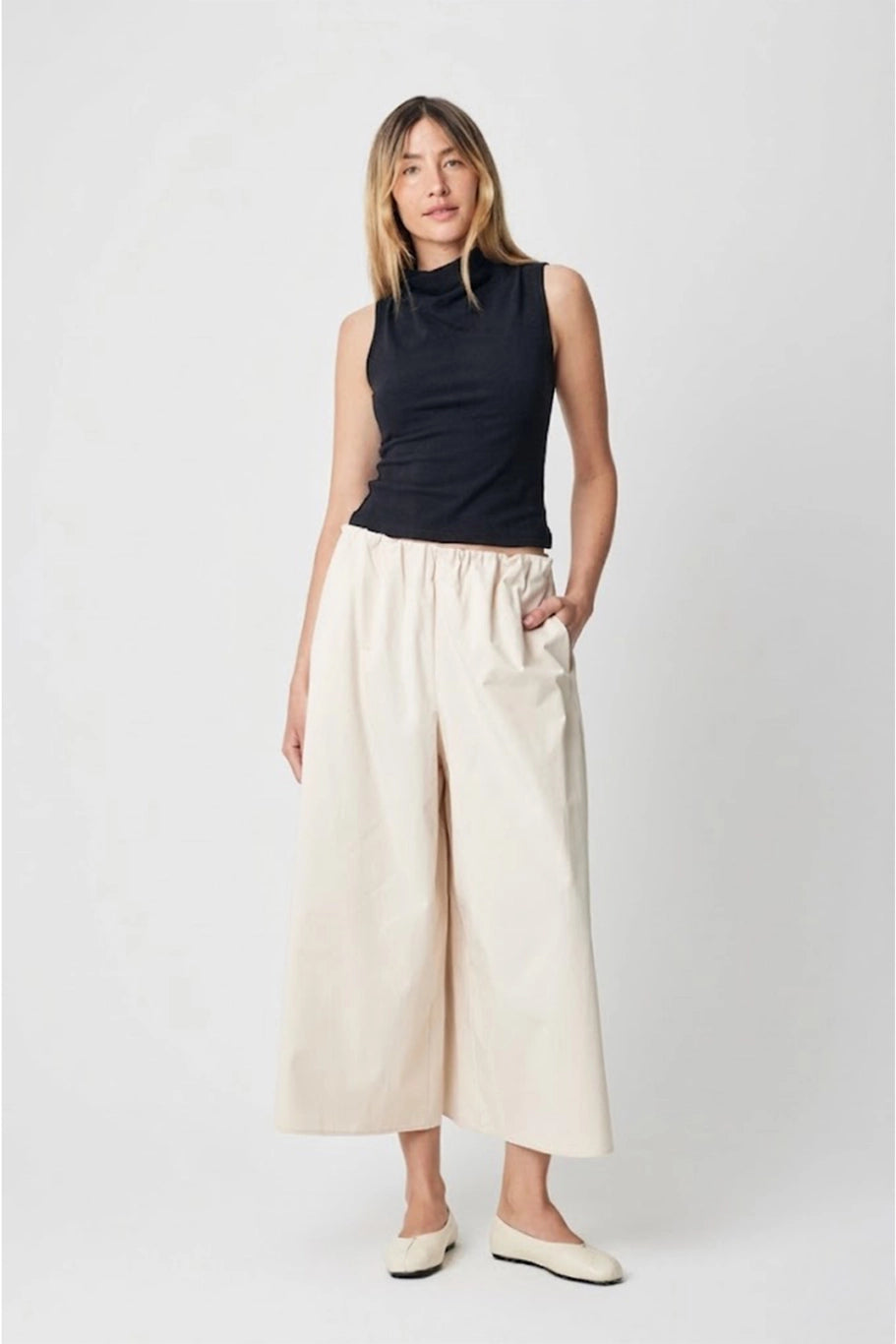 Suzy Cowl Neck Tank Top w/ Scoop Back Detail/Blk
