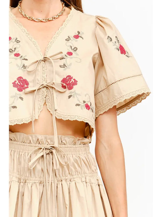 Sivan Floral Embroidery Blouse