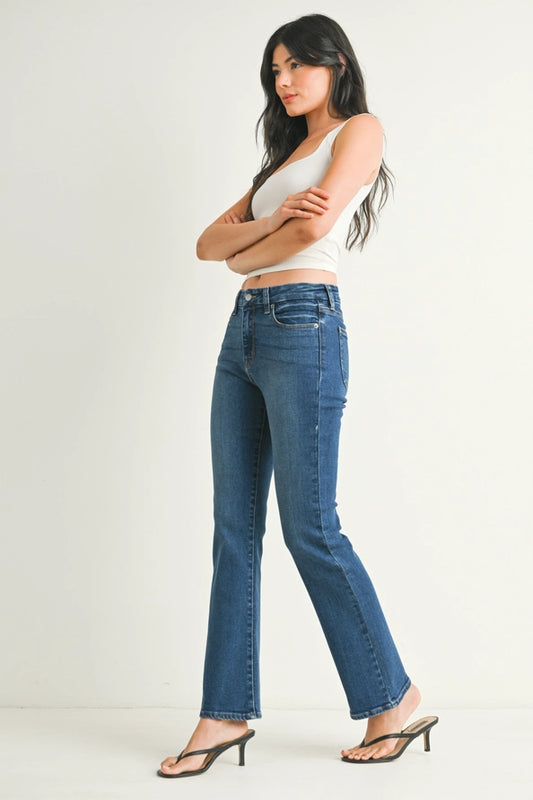 Cate Slim Bootcut Denim/Mid Rise