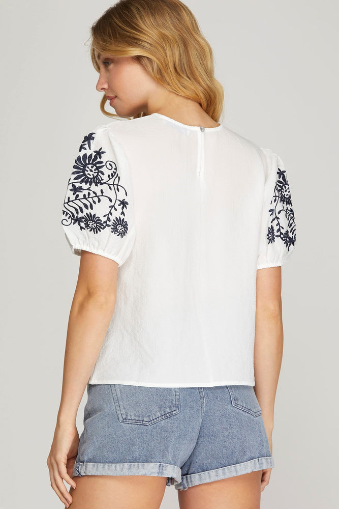 Floral Embroidery Puff Sleeve Top