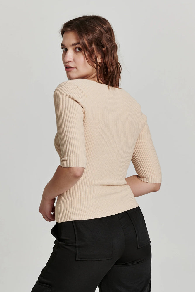 Leo Scoop Neck Rib Top
