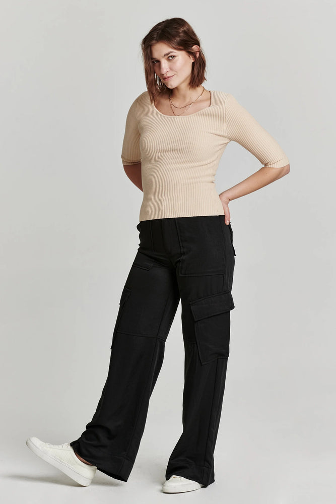 Leo Scoop Neck Rib Top