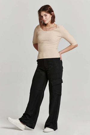 Leo Scoop Neck Rib Top