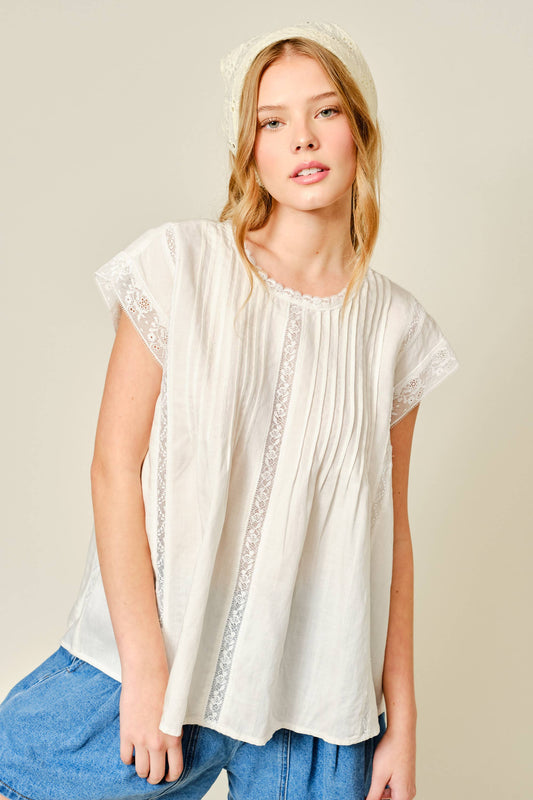 Sophia Linen Blend Lace Trim Top