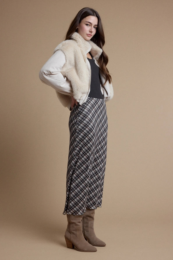 Cari Plaid Print Mesh Skirt