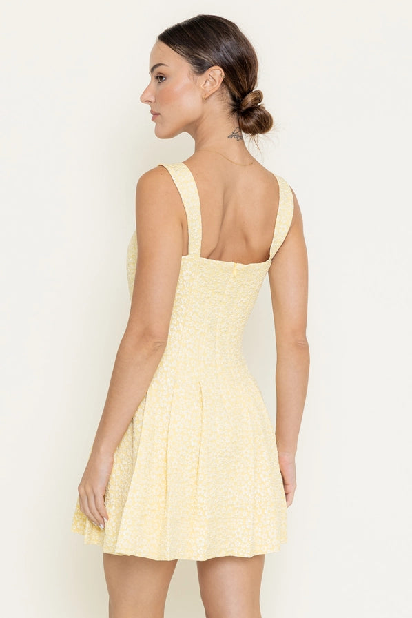 Chic Floral Jacquard Pleated Sleeveless Mini Dress