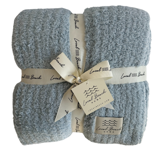 Solid Ribbed Luxe Home Cozy Blanket: Blue