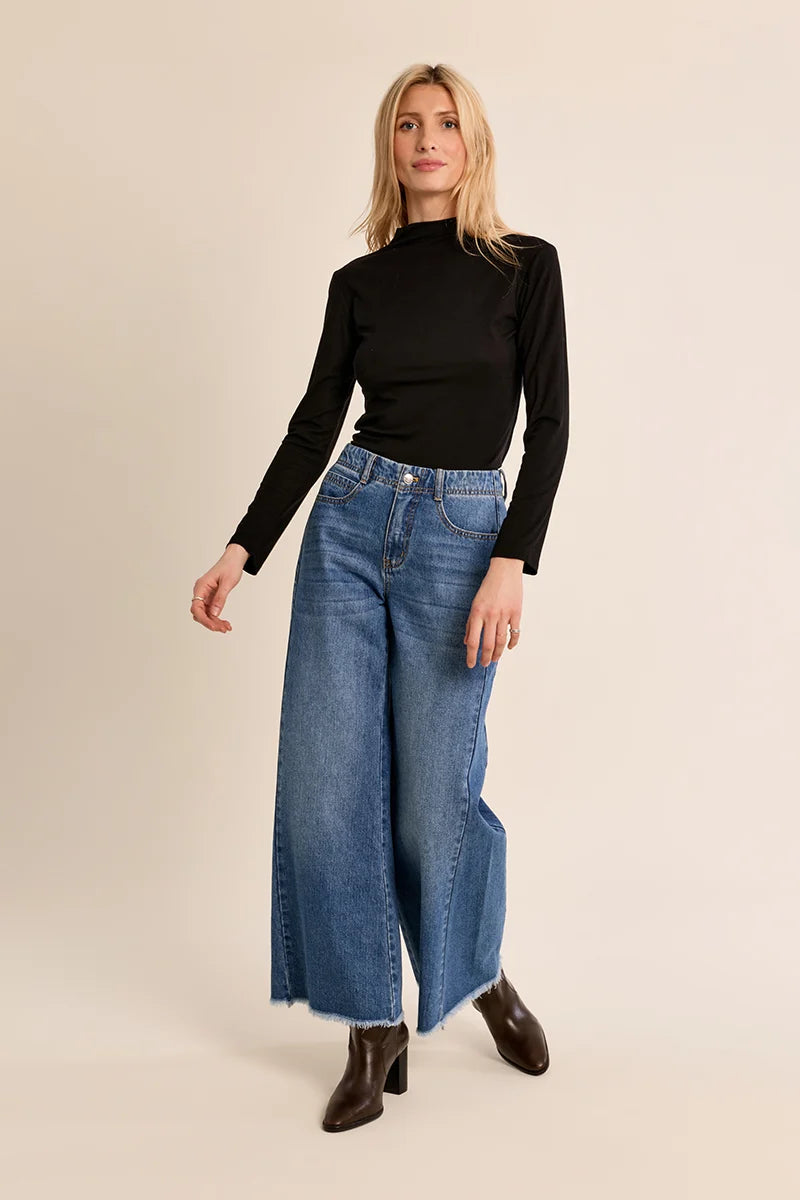 Abbey Mock Neck Long Sleeve Top/Black