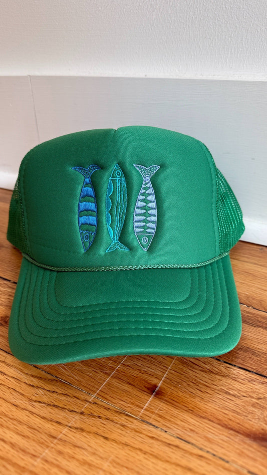 Sardine Hat: Kelly green hat | blue teal + light blue hat