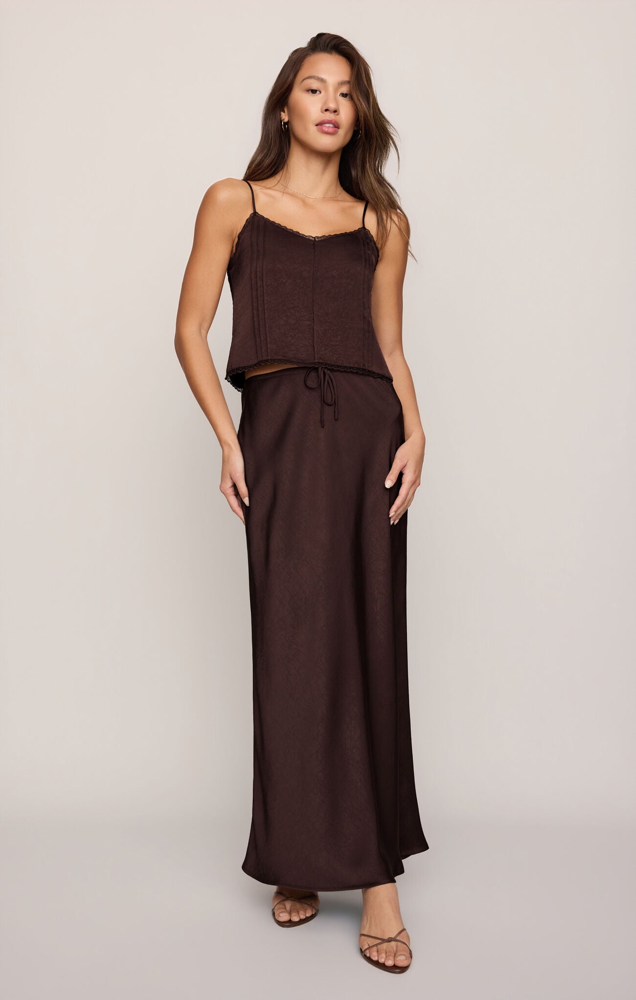 Viva Satin Skirt/Chocolate Brown