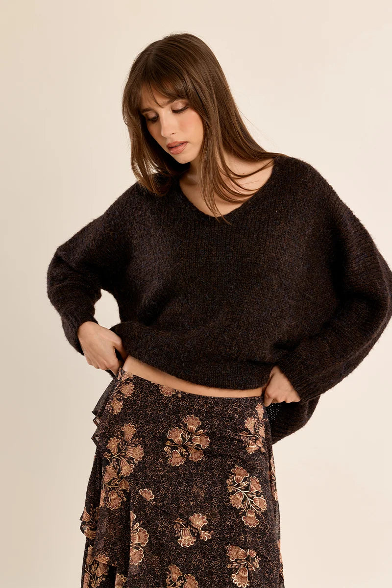 Camilla V-neck Sweater/Brown