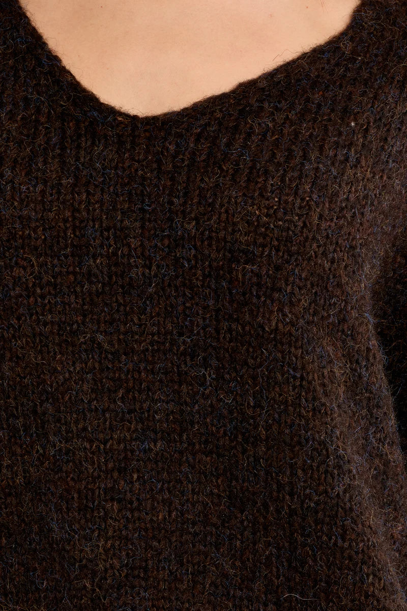 Camilla V-neck Sweater/Brown