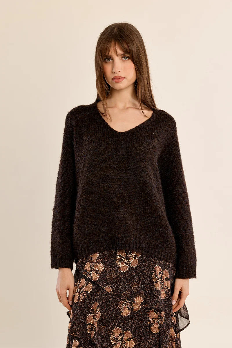 Camilla V-neck Sweater/Brown