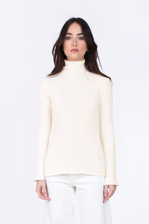 
            
                Load image into Gallery viewer, Ribbed Sweater Turtleneck
            
        