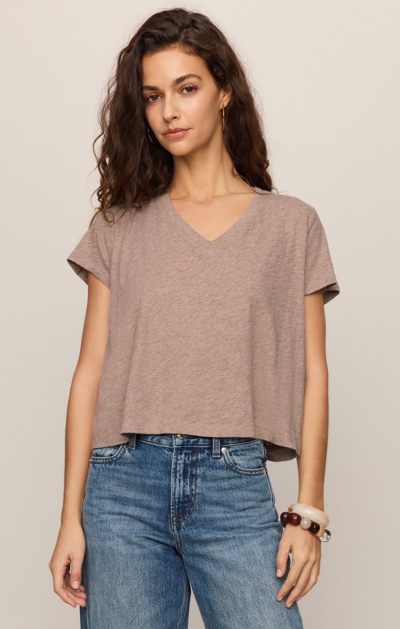 Nomad Slub V neck Tee-Ash