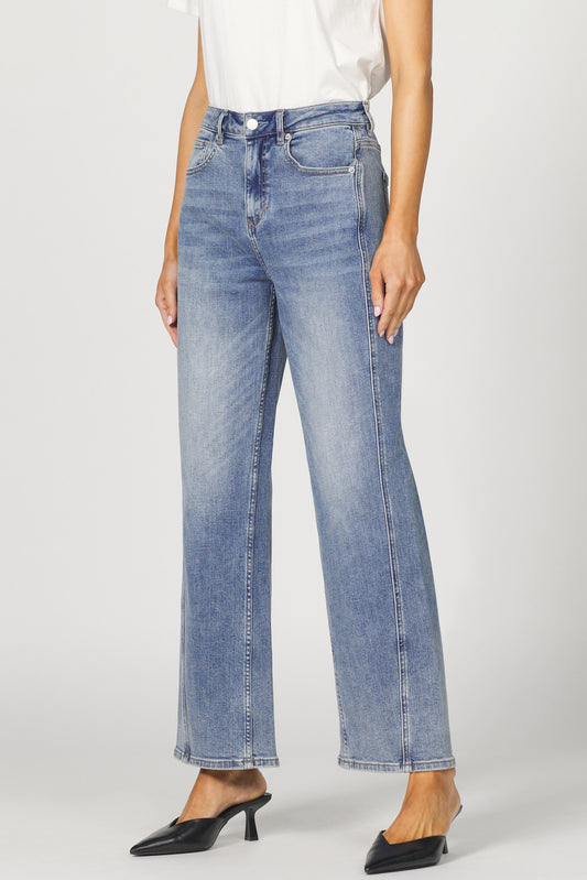 Tommy Straight Leg Denim