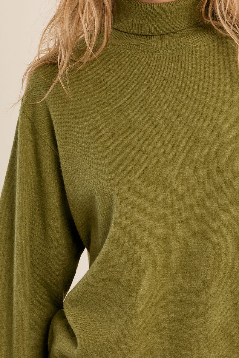 Erin Light Weight Knit Turtle Neck Sweater Top/Moss